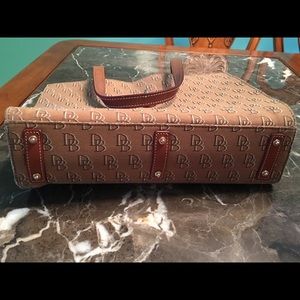 Dooney & Bourke fabric handbag